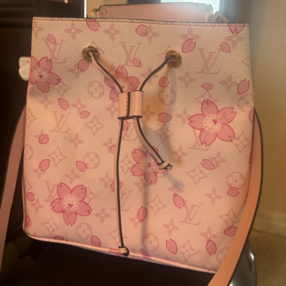 Louis Vuitton Takashi Murakami Cherry Blossom Monogram Pink - Picture 2 of 9